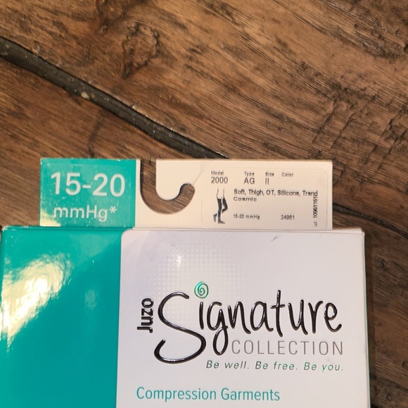 Juzo // Medium Compression Open Toe Thigh Highs Silicone band - 15-20 mmHg - Picture 6 of 13